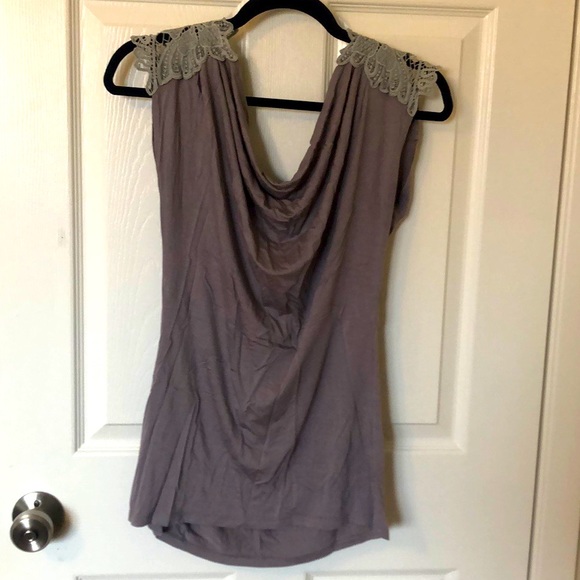 Tank top - Picture 1 of 4